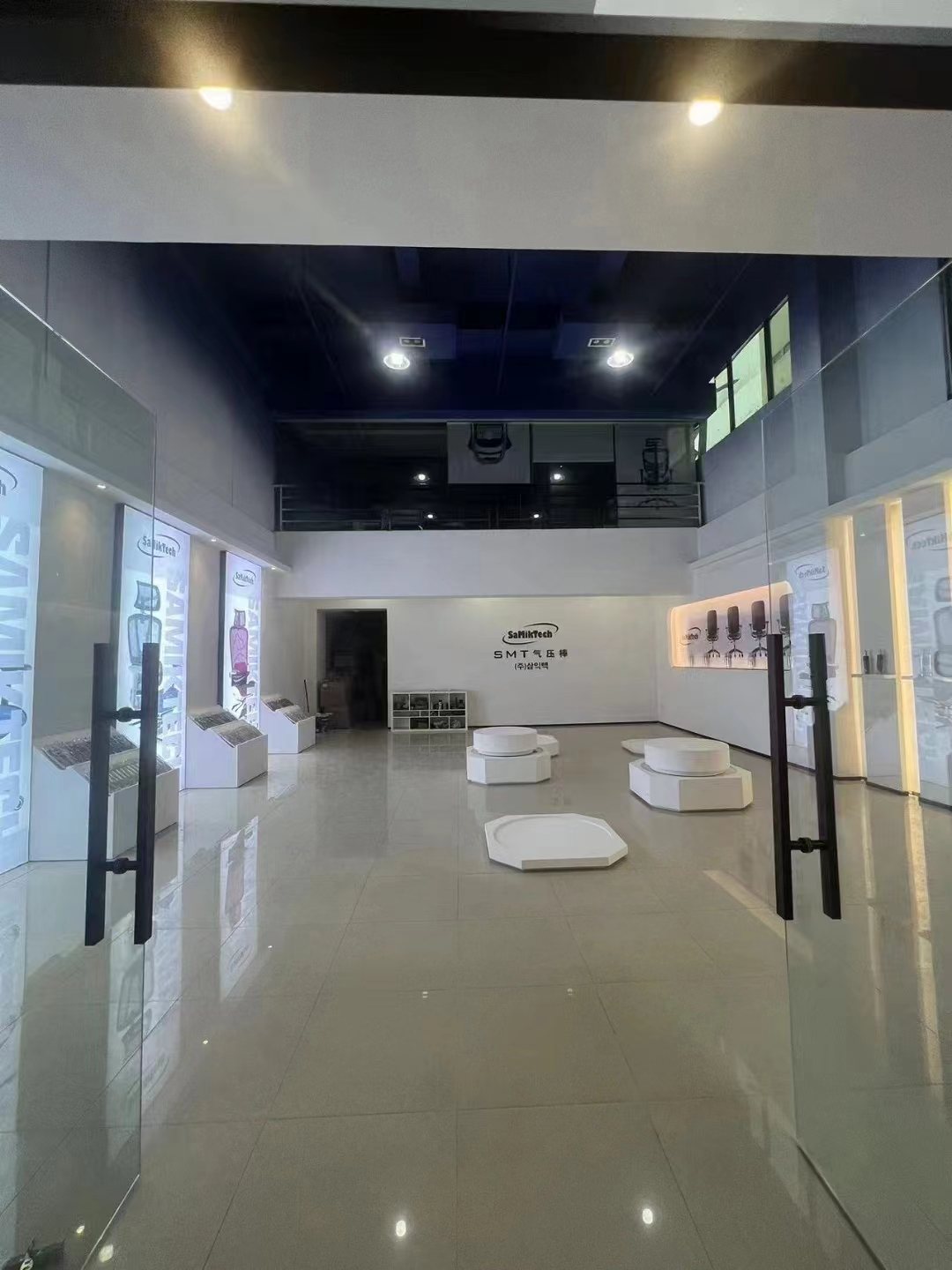 Samiktech Guangzhou Foshan product experience showroom